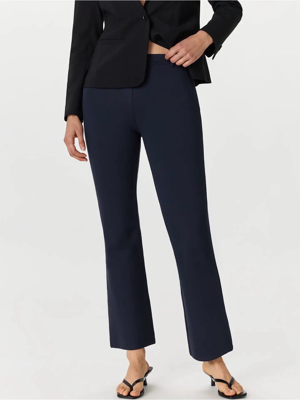 New with tags Ultra-Stretch Ponte Bootcut Pants